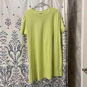 Lululemon t-shirt dress